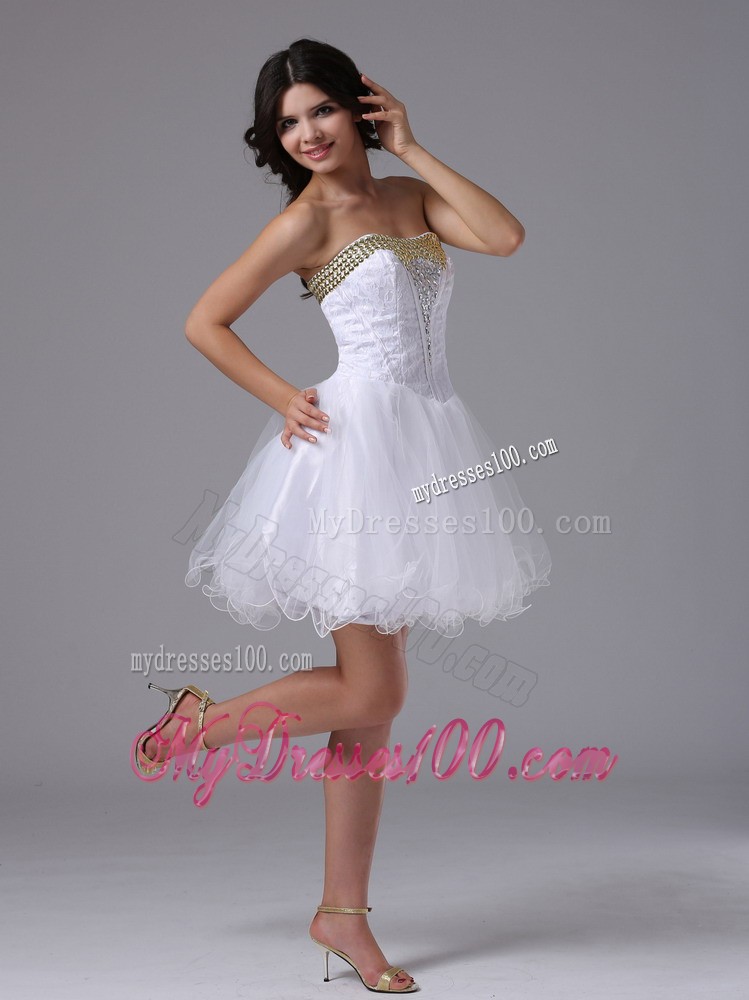 Pretty White Princess Short Cocktail Dresses With Beaded Custom Made
