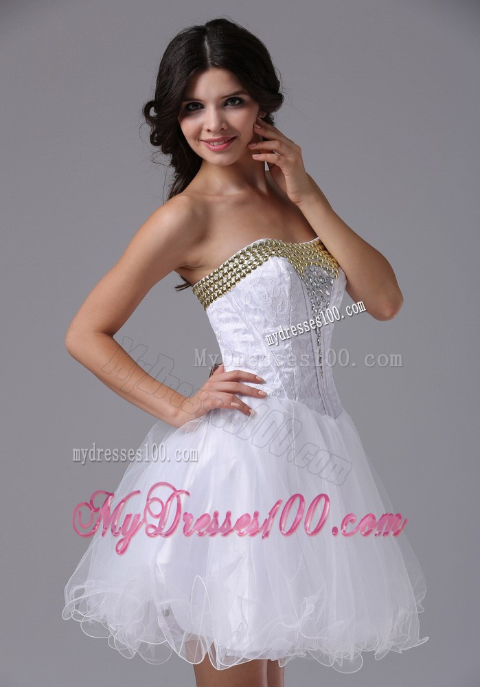 Pretty White Princess Short Cocktail Dresses With Beaded Custom Made
