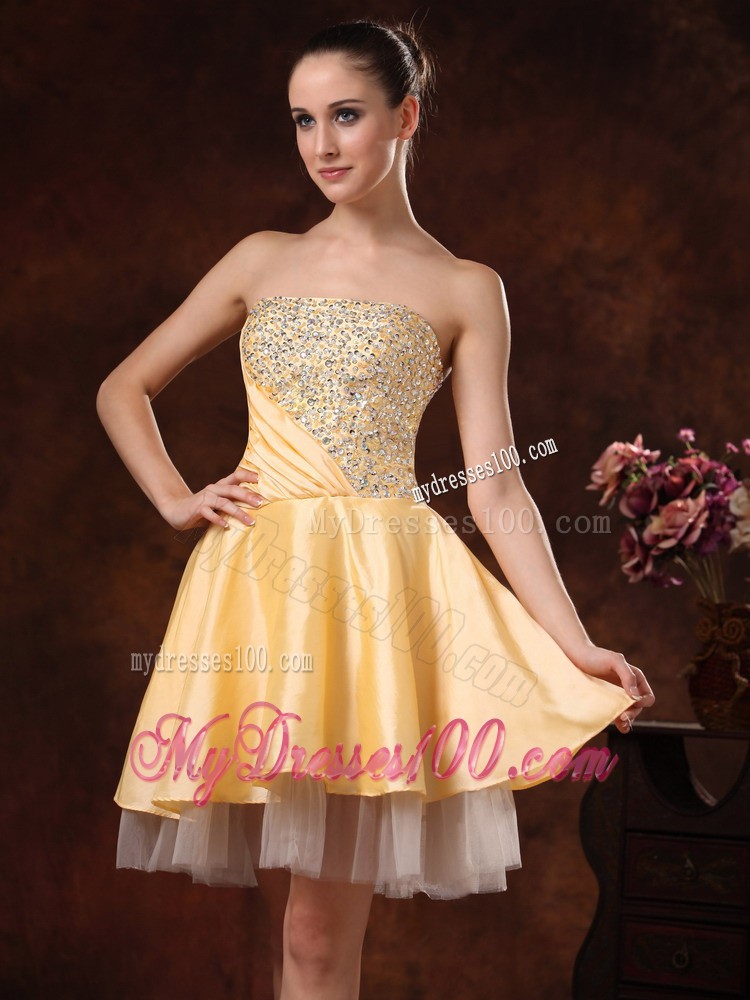 Gold Strapless Beaded Knee-length Cocktail Dresses For Custom Made