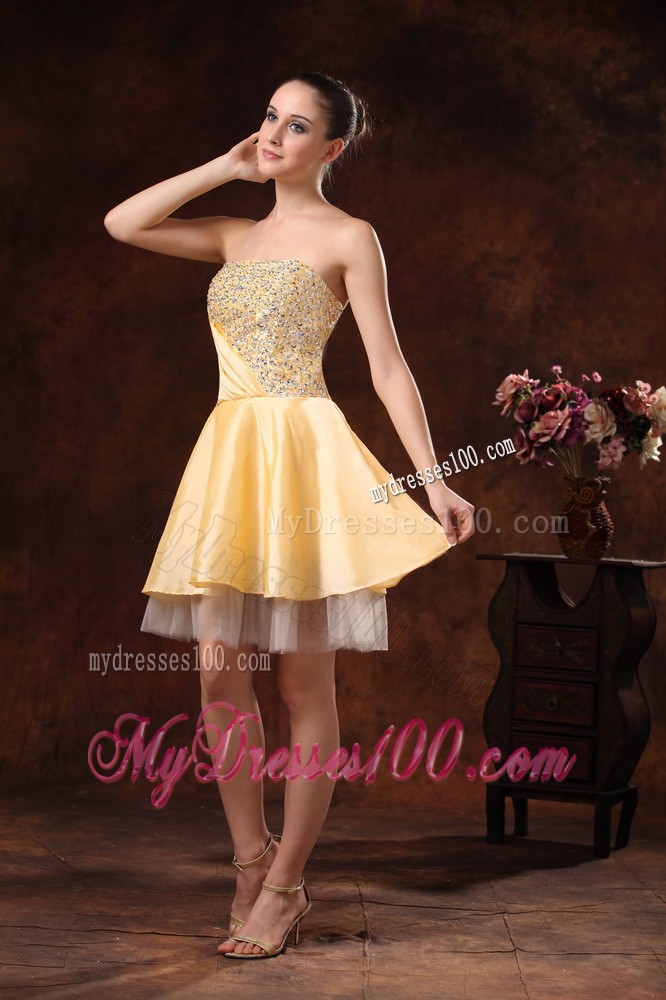 Gold Strapless Beaded Knee-length Cocktail Dresses For Custom Made