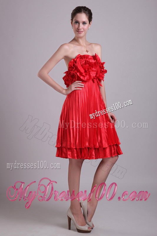 Red Empire Strapless Knee-length Hand Flower Pleat Cocktail Dresses