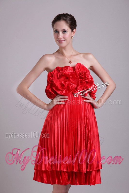 Red Empire Strapless Knee-length Hand Flower Pleat Cocktail Dresses