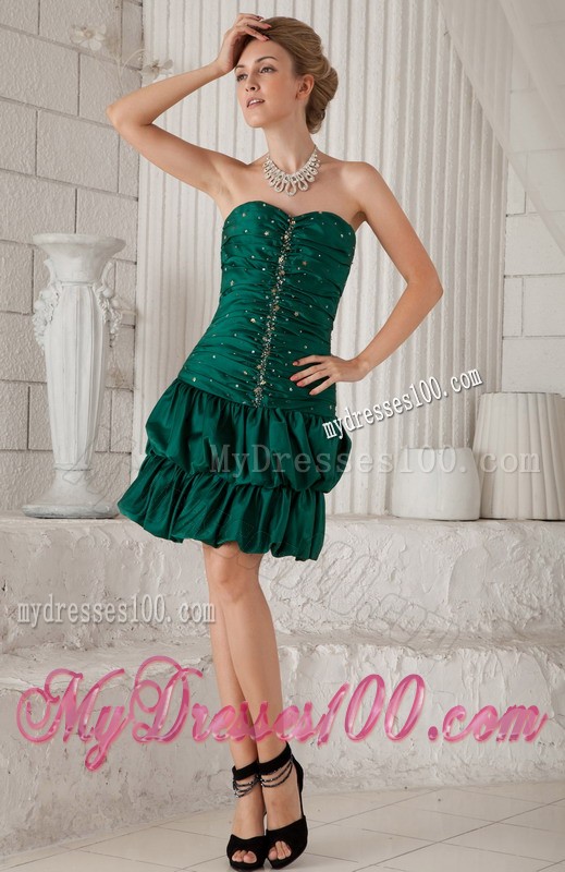 Green Column Sheath Sweetheart Knee-length Beading Cocktail Dress