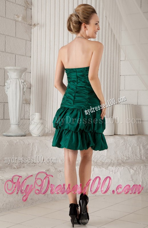Green Column Sheath Sweetheart Knee-length Beading Cocktail Dress
