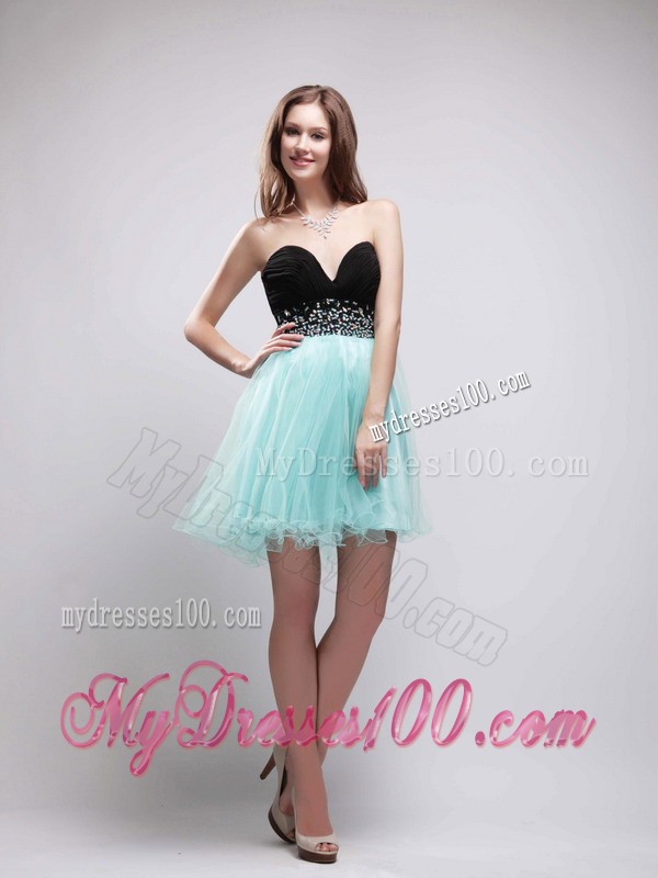 Black and Apple Green Sweetheart Beading Short Cocktail Dress
