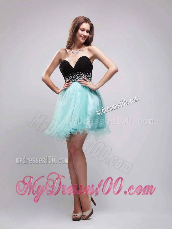 Black and Apple Green Sweetheart Beading Short Cocktail Dress