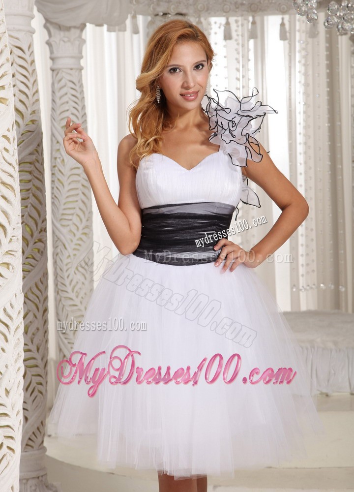 Elegant One Shoulder Princess White Cocktail Dress Hand Made Flower
