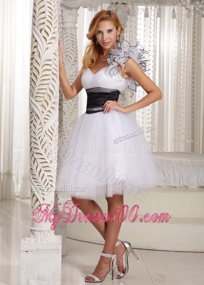 Elegant One Shoulder Princess White Cocktail Dress Hand Made Flower