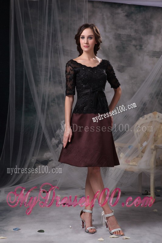 Black and Brown Scoop Knee-length Beading Mother Bride Dress