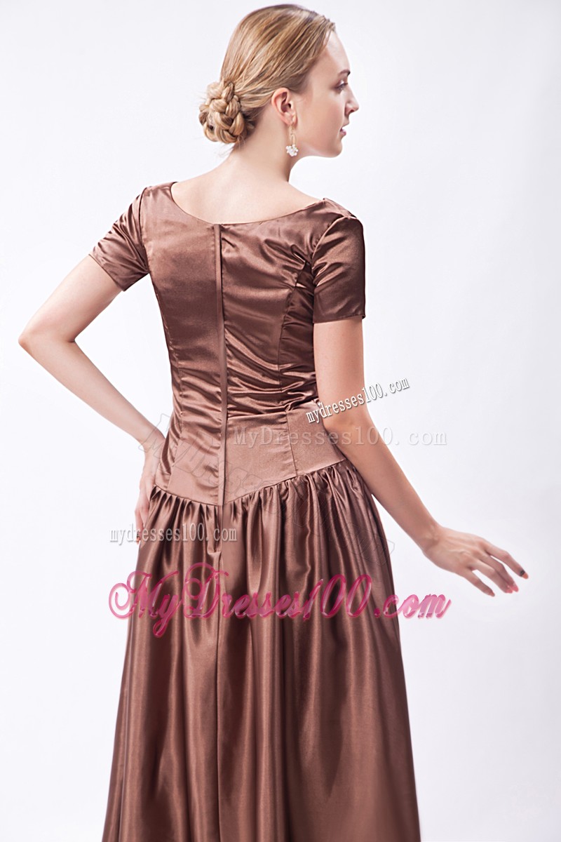 Brown Scoop Floor-length Beading Prom Dress with Short Sleeves