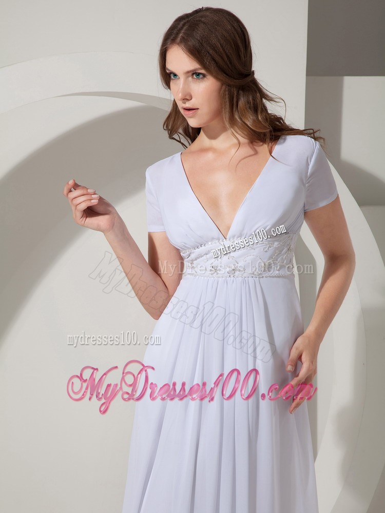 Fashionable Empire V-Neck Court Train Beading Mother Dress in White