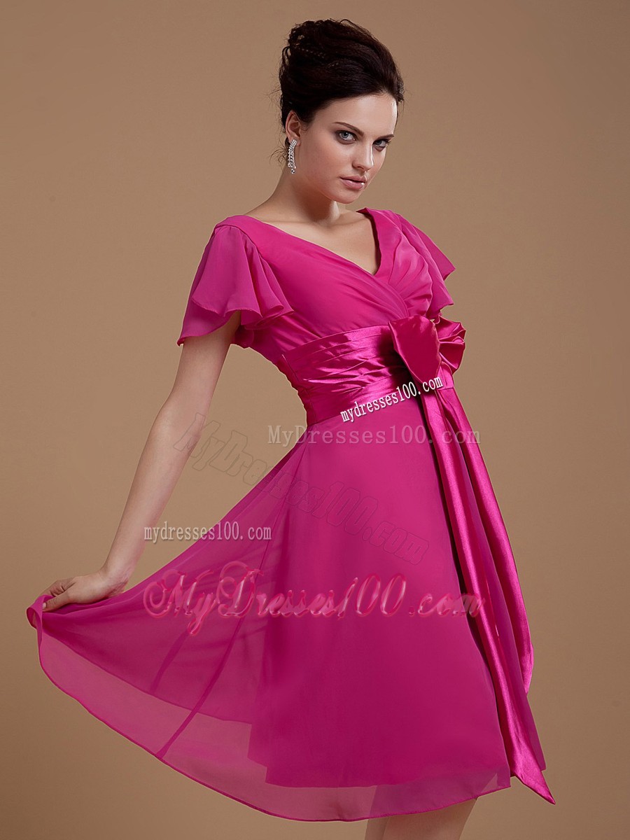 Fuchsia Mother Bride Dress with Bowknot Short Sleeves Knee-length 