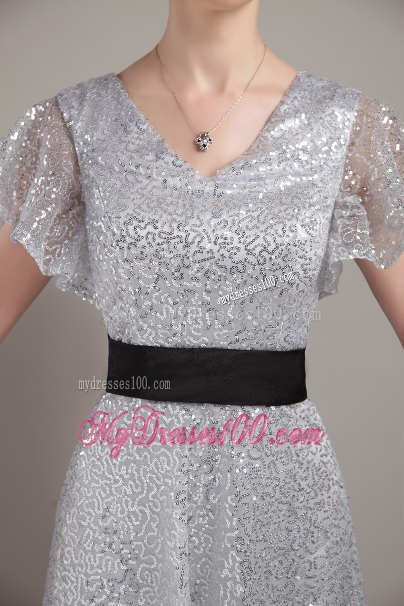 Grey Empire V-neck Brush Train Sequin Belt Mother of the Bride Dress
