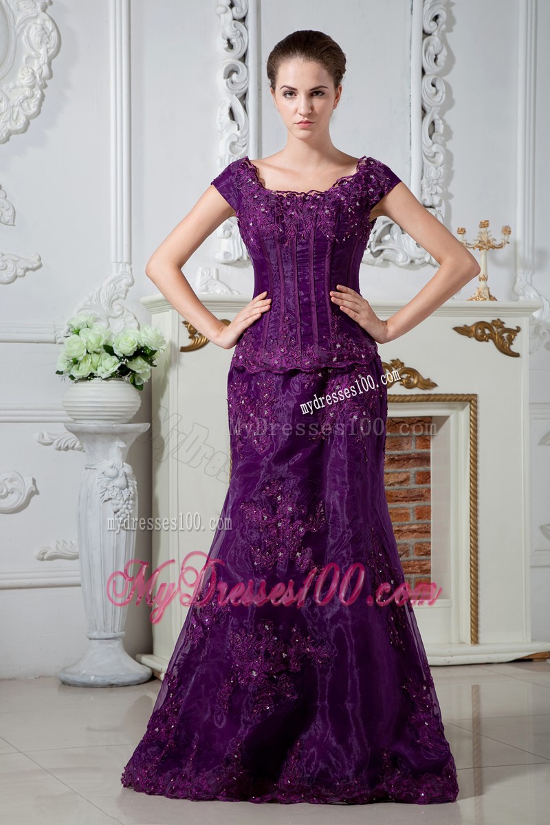 Purple Scoop Brush Train Appliques and Beading Mother Bride Dress