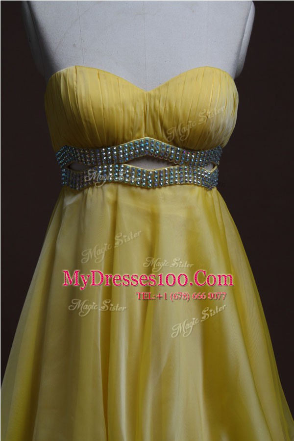 Super Light Yellow Organza Backless Sweetheart Sleeveless Mini Length Cocktail Dresses Beading