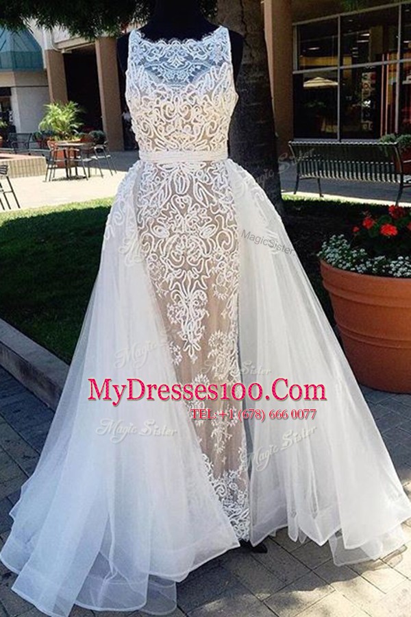 Brush Train A-line Prom Dress Champagne Scoop Tulle Sleeveless Zipper