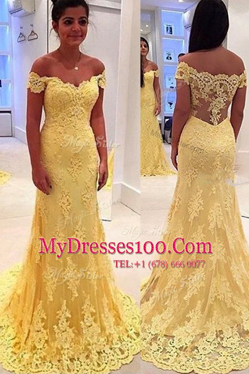 Lace Off The Shoulder Sleeveless Brush Train Side Zipper Lace Evening Dress in Yellow