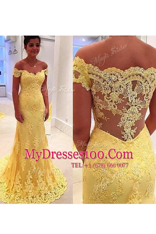 Lace Off The Shoulder Sleeveless Brush Train Side Zipper Lace Evening Dress in Yellow