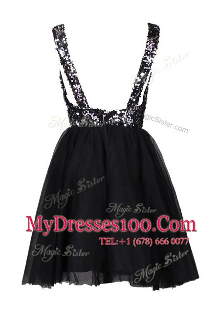 Black A-line Tulle V-neck Sleeveless Sequins Knee Length Backless Prom Dresses