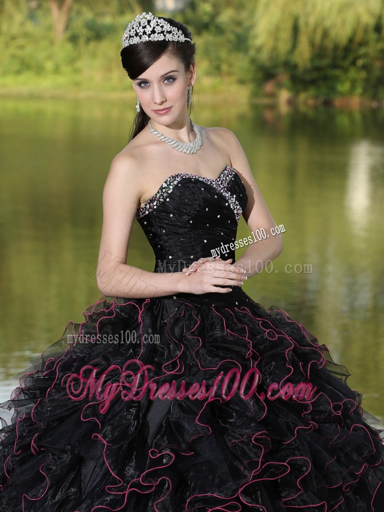 Beading Decorated Bodice Sweetheart Black Quinceanera Gown