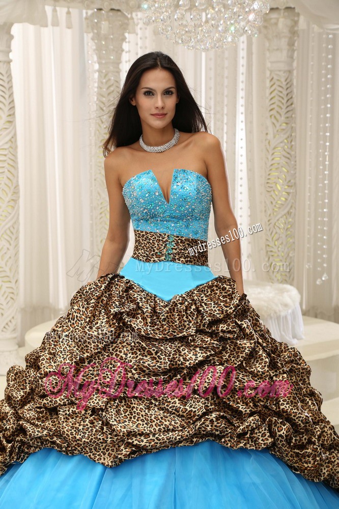 Beaded Sweetheart Quinceanera Dress with Leopard Court Train