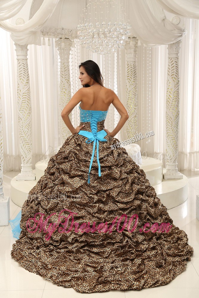 Beaded Sweetheart Quinceanera Dress with Leopard Court Train