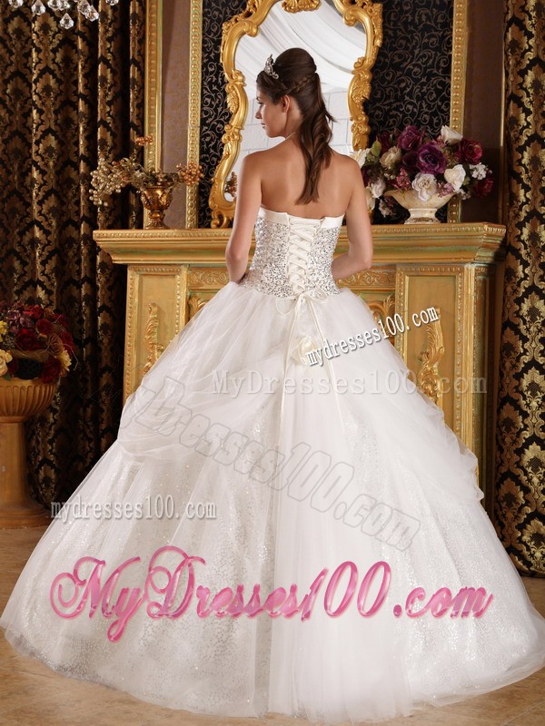 Popular White Sweetheart Sequined and Beaded Sweet 15 Dress