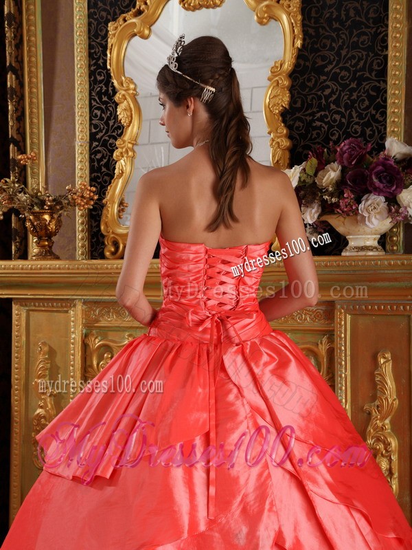 Ruched Watermelon Red Sweetheart Taffeta Appliqued Hem Quinceanera Dress