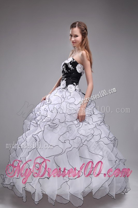 White Sweetheart Appliques and Ruffled Dresses for Quince