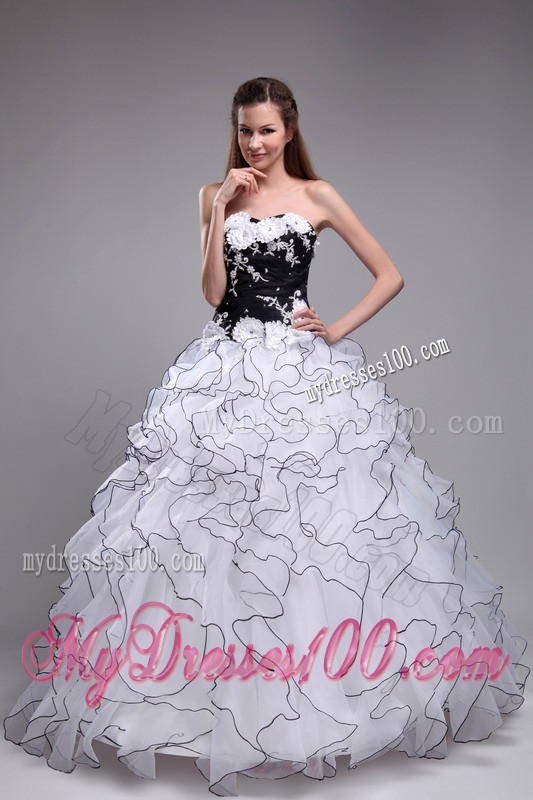 White Sweetheart Appliques and Ruffled Dresses for Quince
