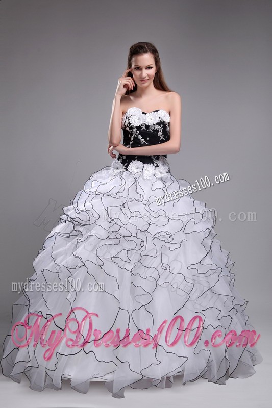 White Sweetheart Appliques and Ruffled Dresses for Quince