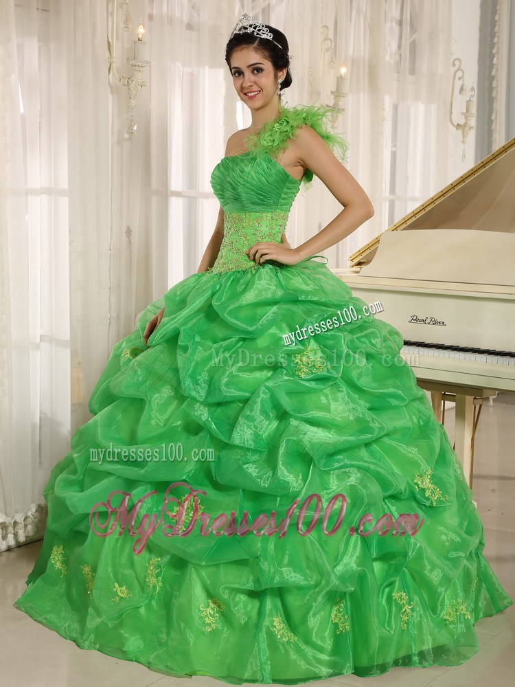 Flowery Single Shoulder Spring Green Dresses 15 with Pick-ups