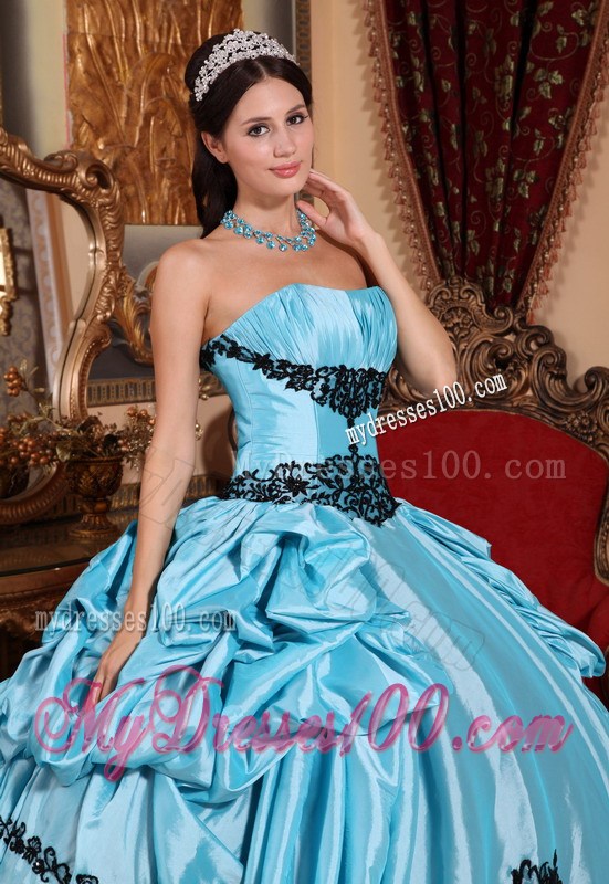 Elegant Baby Blue Appliques Ruche Sweet Sixteen Dresses Taffeta