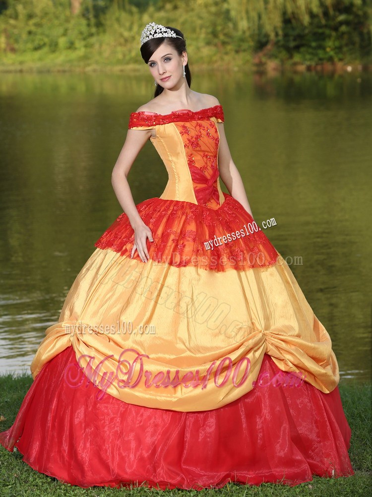 Red and Gold Quinceanera Dresses of off Shoulder and Layers