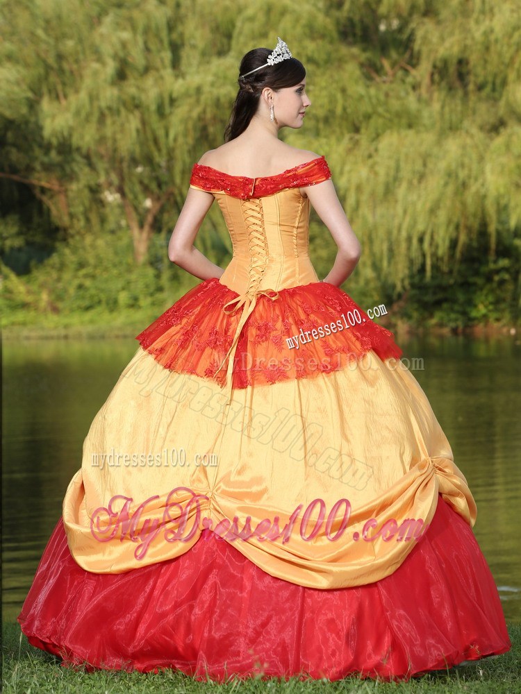 Red and Gold Quinceanera Dresses of off Shoulder and Layers