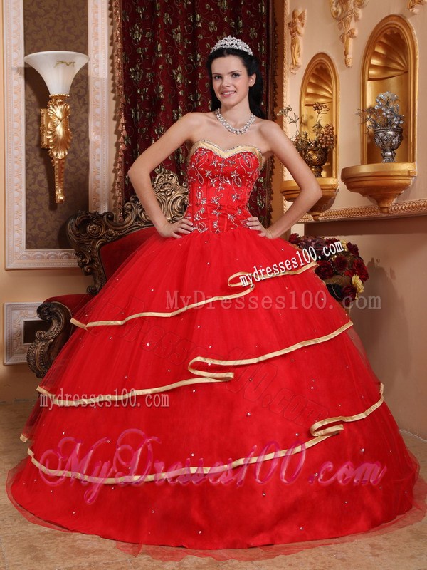 Red Sweetheart Satin and Tulle Beaded Quinceanera Dresses with Gold Hem