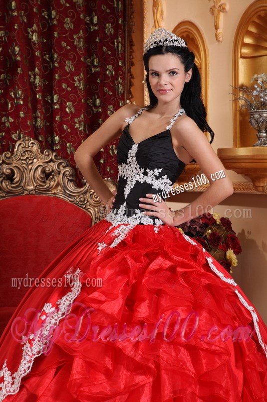 Red and Black Halter Top Organza Ruffled Quinces Dresses with Appliques