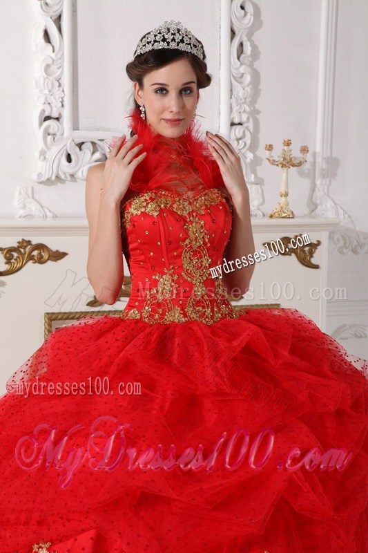 Red Halter Neckline Floor-length Quinceanera Dresses with Gold Lace Hem