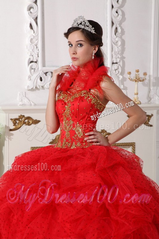 Red Halter Neckline Floor-length Quinceanera Dresses with Gold Lace Hem