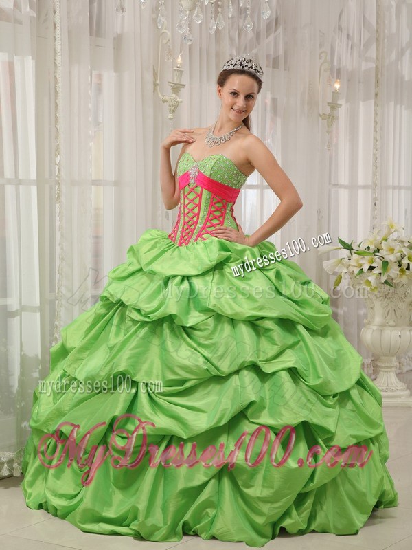 Spring Green Sweetheart Pick-ups Quinceanera Gown Dresses Floor Length