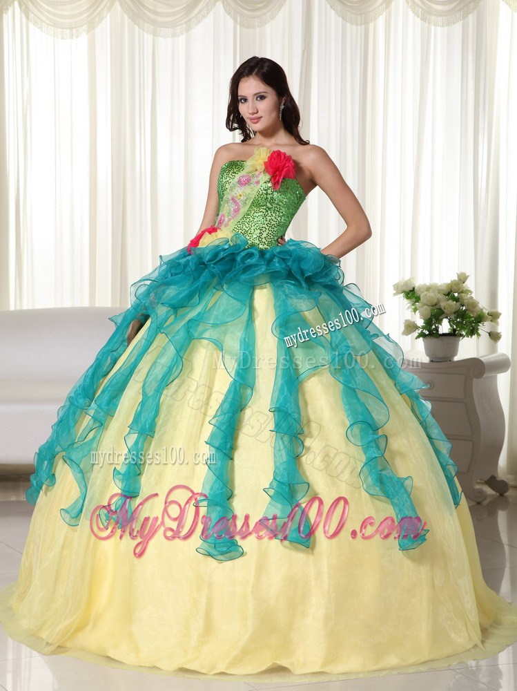 Colored Floor-length Flowery Quinceanera Dresses with Peplums
