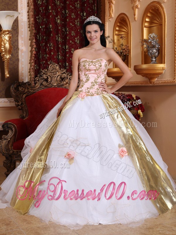 Appliques Quince Dresses White and Pink With Gold Element