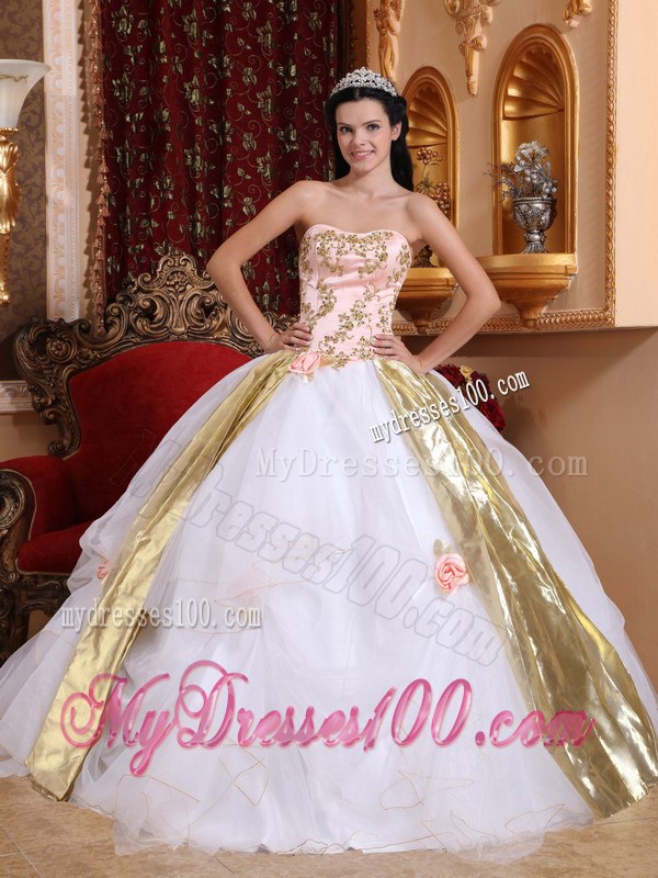 Appliques Quince Dresses White and Pink With Gold Element
