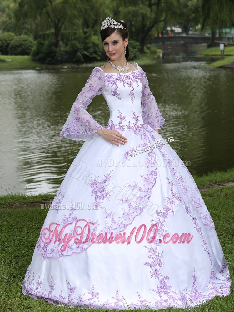 White off Shoulder Dresses 16 with Appliques and Long Sleeves