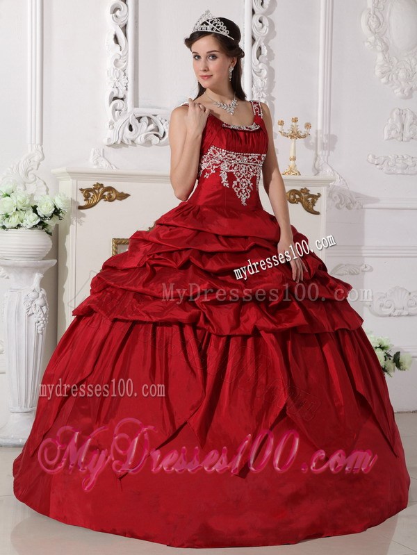 Wine Red Scoop Taffeta Beading and Appliques Quinceanera Dresses
