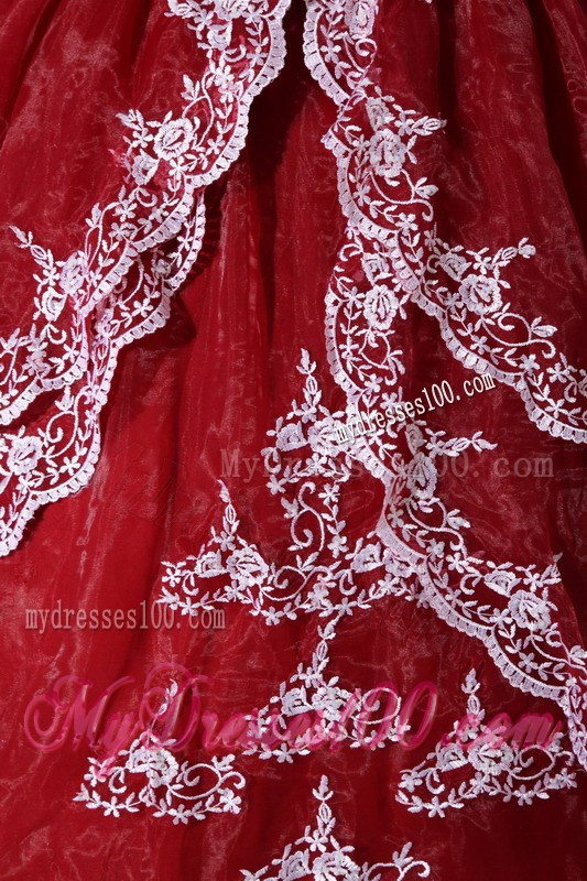 Wine Red and White Applique Decorate Dresses for 15 with Lace Hem and Layers