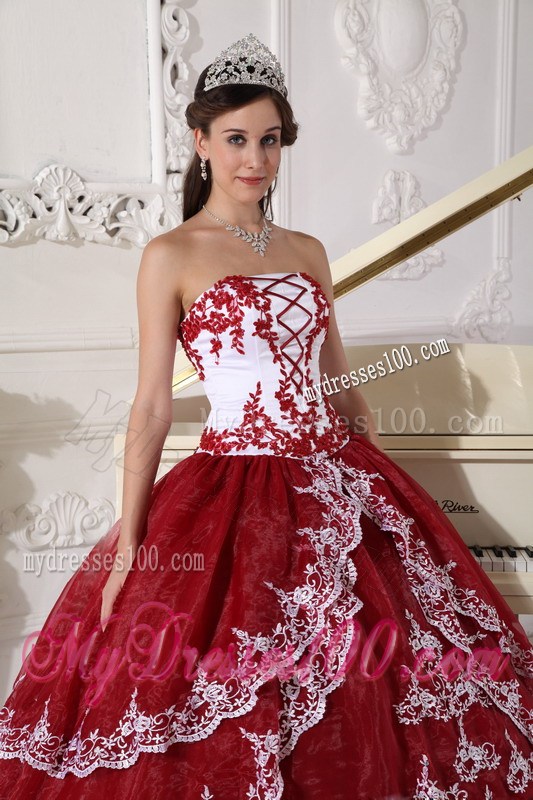 Wine Red and White Applique Decorate Dresses for 15 with Lace Hem and Layers