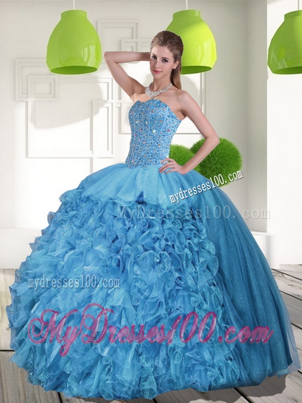2016 Fashionable Sweetheart Quinceanera Dresses with Beading and Ruffles