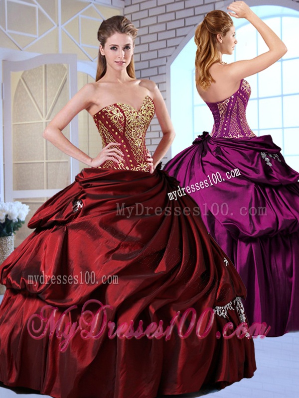Gorgeous Ball Gown Taffeta Wine Red Quinceanera Gowns with Pick Ups