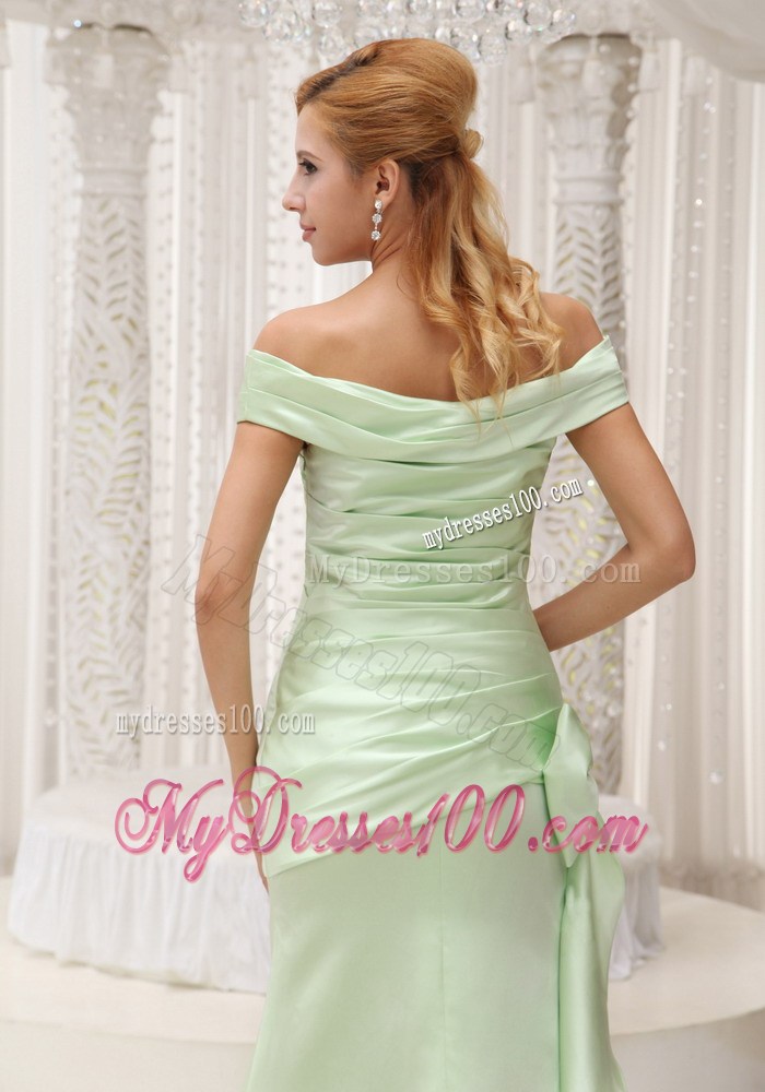 Off The Shoulder Yellow Green Brush Train Ruched Celebrity Dress 2013